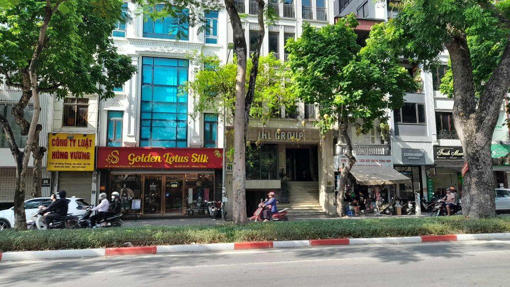 Bán nhà mặt phố Lê Hồng Phong Ba Đình 30m2-5T MT6m lô góc 2 thoáng 22,6 Tỷ Lê Hồng Phong. 