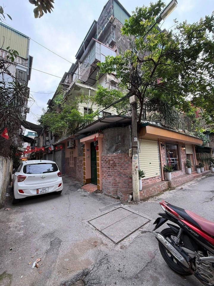 Bán nhà BT Sân Vườn P/Lô Ô Tô Hoàng Ngọc Phách Đống Đa 430m2-3T MT16m Lô Góc 85 Tỷ. 