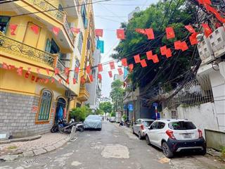 Bán nhà P/Lô 2 Ô Tô Tránh Hồ Ba Mẫu Đống Đa 103m2-5T MT15m Lô Góc 36,6 Tỷ Hồ Ba Mẫu. 