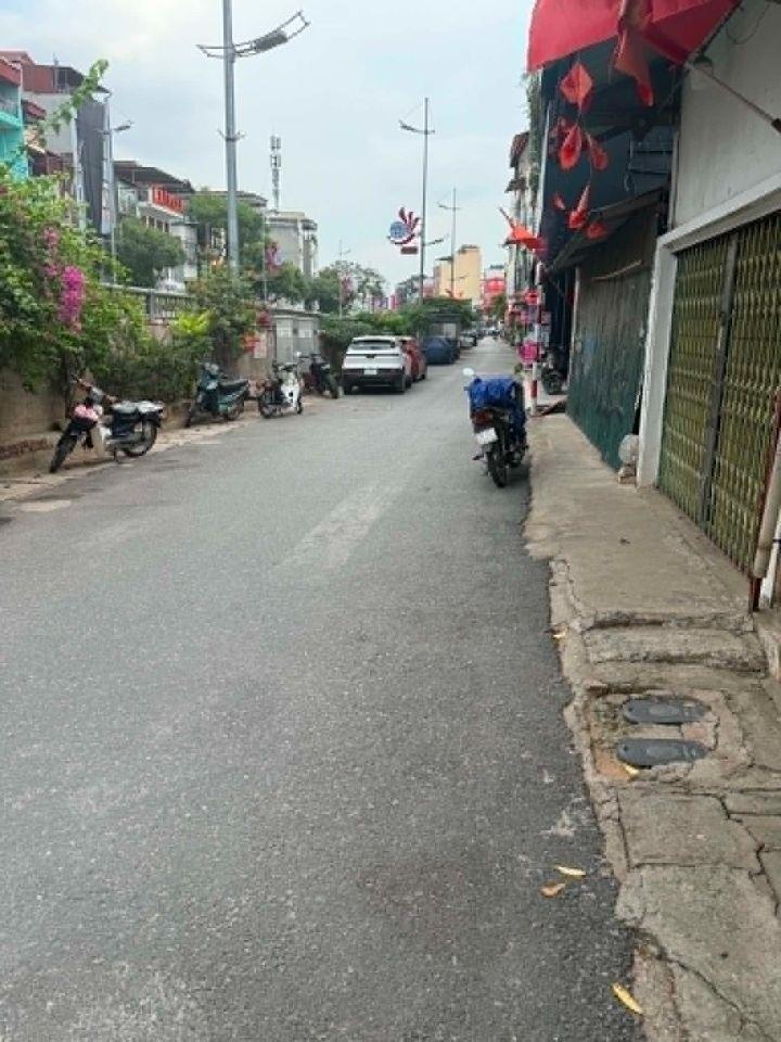 Bán Nhà Mặt phố Âu Cơ Quảng An Tây Hồ 130m2-1T MT10m Lô Góc 73 Tỷ Âu Cơ. 