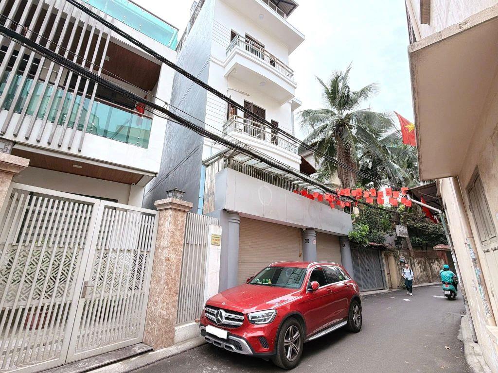 Bán Nhà Lạc Long Quân Cầu Giấy 72m2-5T MT8m 2 Thoáng 17 Tỷ Lạc Long Quân. 