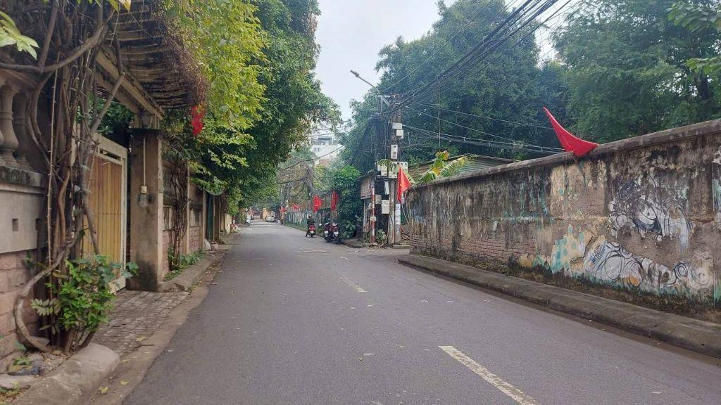 Bán Nhà Biệt Thự Tây Hồ 235m2-3T MT16m Sân Vườn 2 Thoáng 100 Tỷ Tây Hồ.  