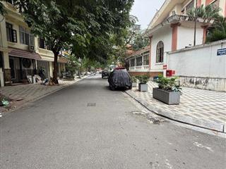Bán Nhà P/Lô 2 Ô Tô Tránh 275 Âu Cơ Quảng An Tây Hồ 250m2-2T MT11,7m 50 Tỷ Âu Cơ. 