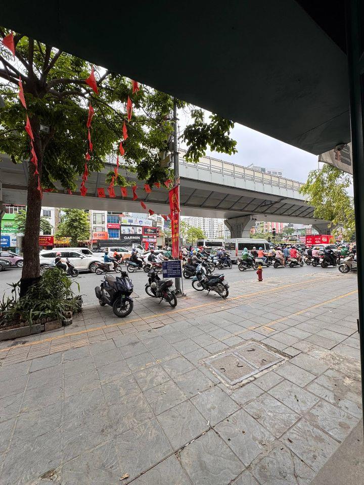 Bán Nhà Mặt Phố Minh Khai 2 Bà Trưng 75m2-4T Sẵn Dòng Tiền 500tr/Năm 39 Tỷ Minh Khai. 