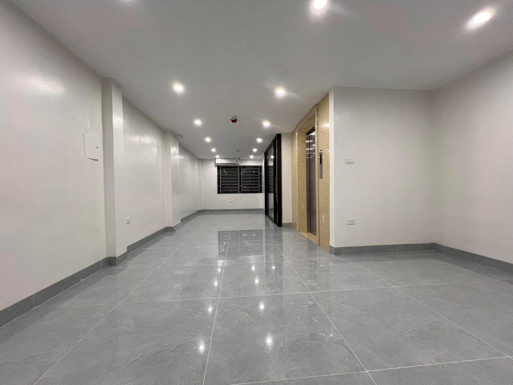 Bán Nhà P/Lô Ô Tô Tránh Phố Kim Đồng 60m2-7T MT4,8m 2 Thoáng 29,5 Tỷ Kim Đồng. 