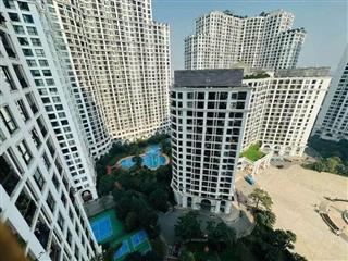 Bán Căn Hộ 2 Ngủ Tòa Royal City 72A Nguyễn Trãi 113m2 Hướng Đông Nam VIEW Bể Bơi 15 Tỷ.