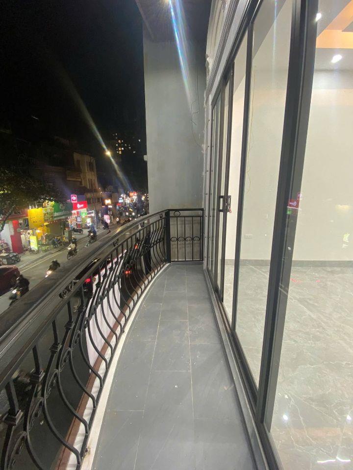 Bán nhà Mặt phố Bạch Mai Hai Bà Trưng 110m2-3T Ko Quy Hoạch 1 Sổ 1 Chủ 49 Tỷ Bạch Mai. 