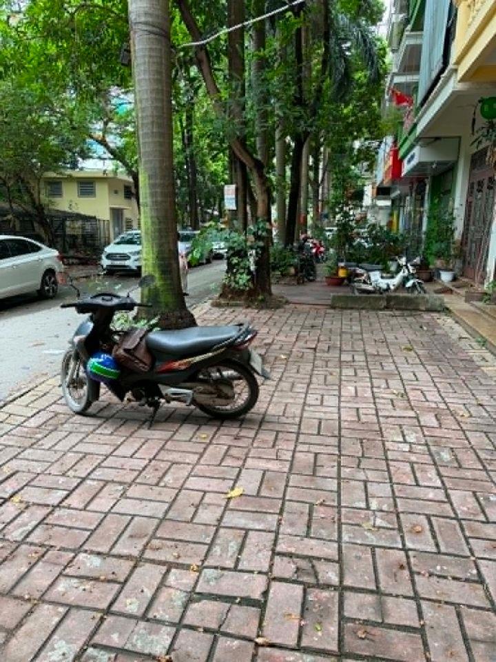 Bán nhà P/Lô 2 Ô Tô Tránh Đỗ Quang Cầu Giấy 50m2-5T 2MT 2 Thoáng 25,5 Tỷ Đỗ Quang. 
