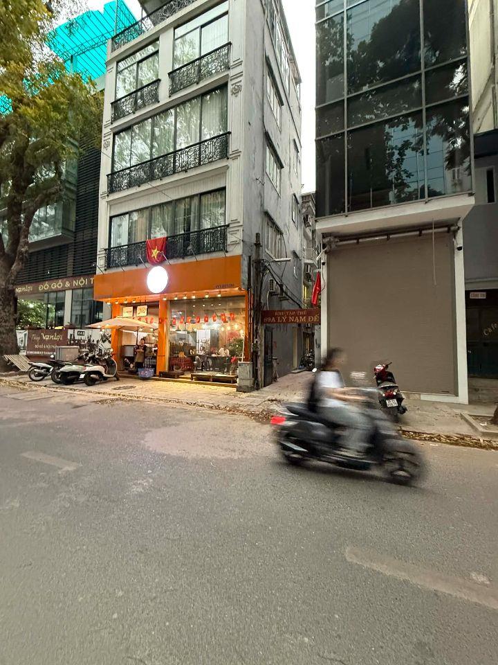 Bán nhà Mặt Phố Lý Nam Đế Hoàn Kiếm 35m2-4T Vừa Ở Vừa Kinh Doanh 23 Tỷ Lý Nam Đế. 