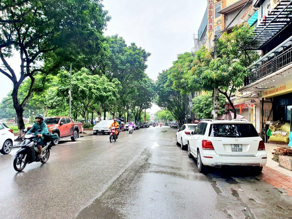 Bán nhà Mặt Phố VIEW Hồ Đền Lừ Hoàng Mai 74m2-8T MT6m Sẵn Dòng Tiền 45 Tỷ Hồ Đền Lừ. 