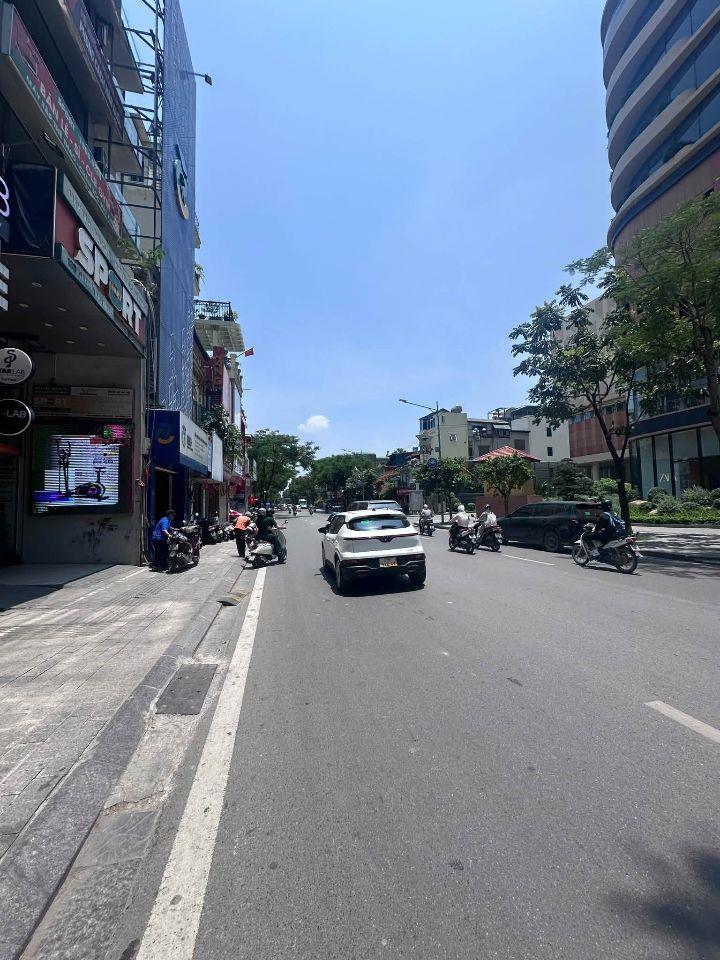 Bán Nhà Mặt Phố Nguyễn Thái Học Ba Đình 105m2-3T 1 Sổ 1 Chủ 76 Tỷ Nguyễn Thái Học.