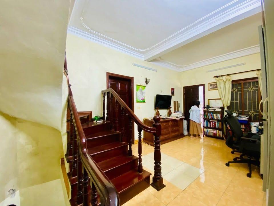 Bán Nhà Phố Lý Thường Kiệt Hoàn Kiếm 33m2-4T 1 chủ Ko Có Quy Hoạch 13,7 Tỷ Lý Thường Kiệt. 