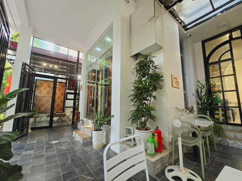 Bán Nhà Mặt Phố Bà Triệu Hai Bà Trưng 75m2-3T 1 Sổ 1 Chủ 49,5 Tỷ Bà Triệu. 