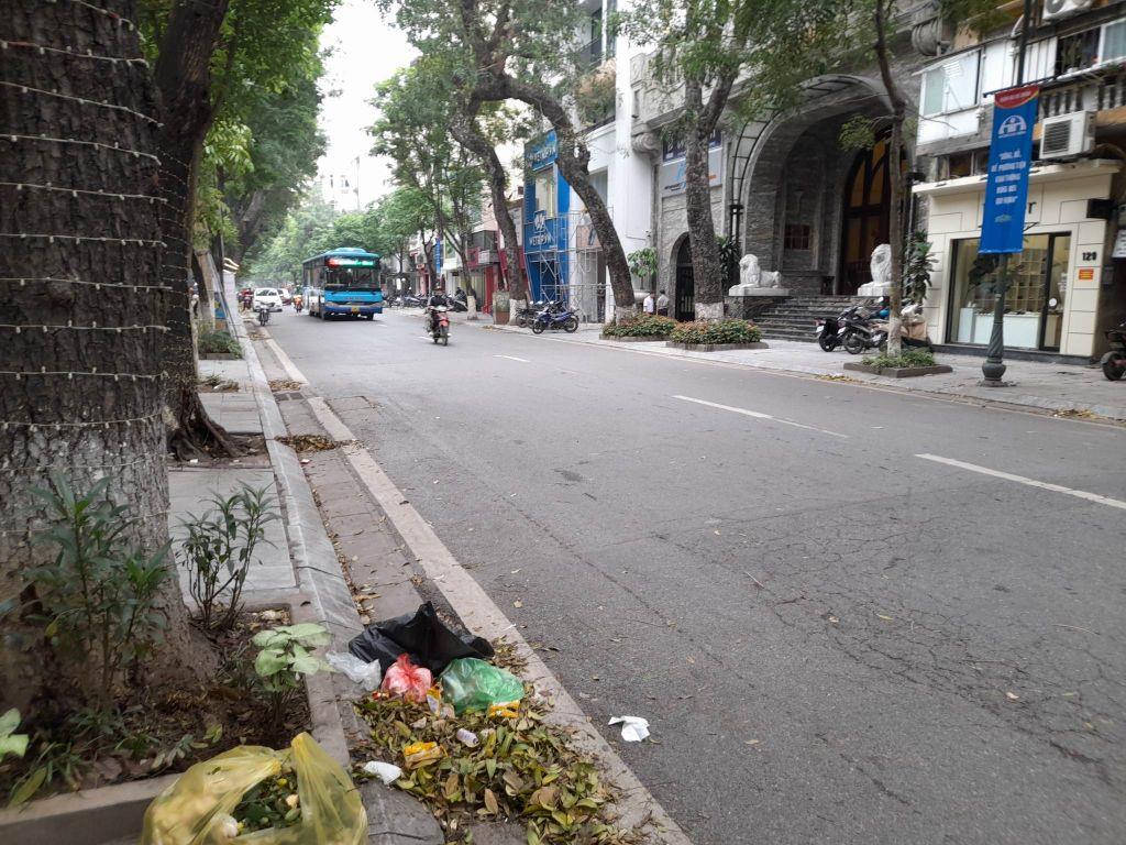 Bán Nhà Mặt Phố Bà Triệu Hai Bà Trưng 75m2-3T 1 Sổ 1 Chủ 49,5 Tỷ Bà Triệu. 