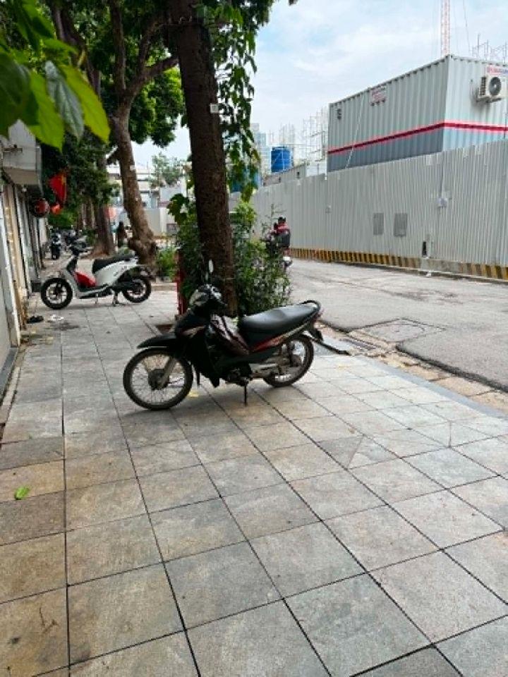 Bán Nhà P/Lô Ô Tô Trần Quốc Toản Hoàn Kiếm 33m2-3T MT4m 2 Thoáng 17,6 Tỷ Trần Quốc Toản. 