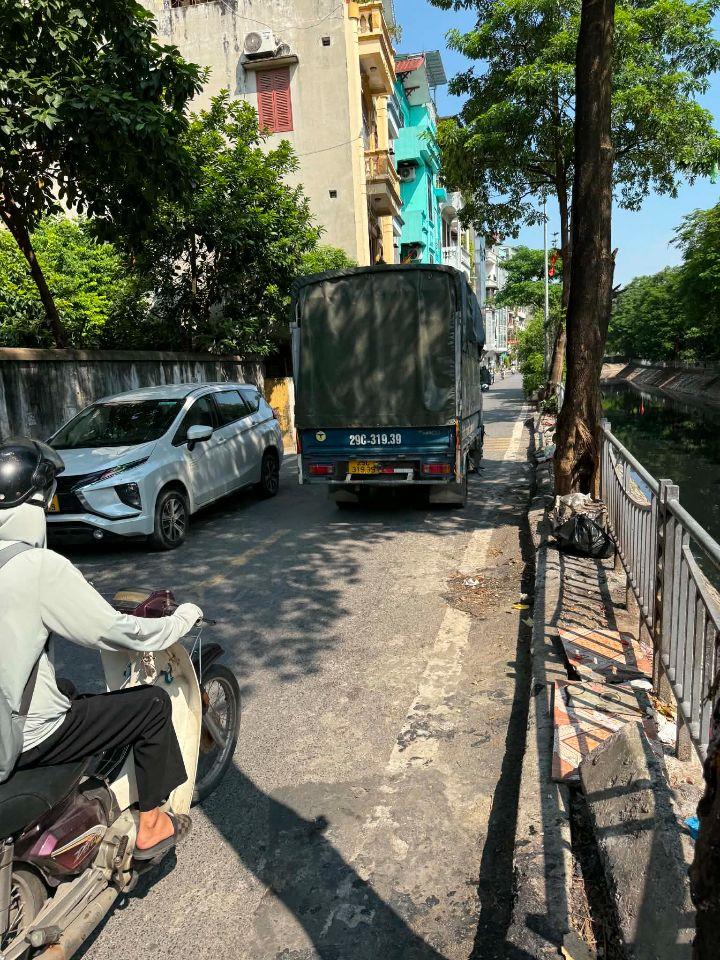 Bán Nhà Phố Tương Mai Hoàng Mai 45m2-5T MT5m Lô Góc VIEW Sông 15,9 Tỷ Tương Mai.