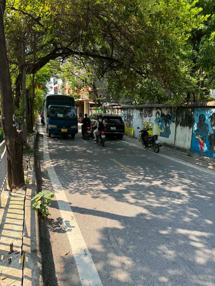 Bán Nhà Phố Tương Mai Hoàng Mai 45m2-5T MT5m Lô Góc VIEW Sông 15,9 Tỷ Tương Mai.