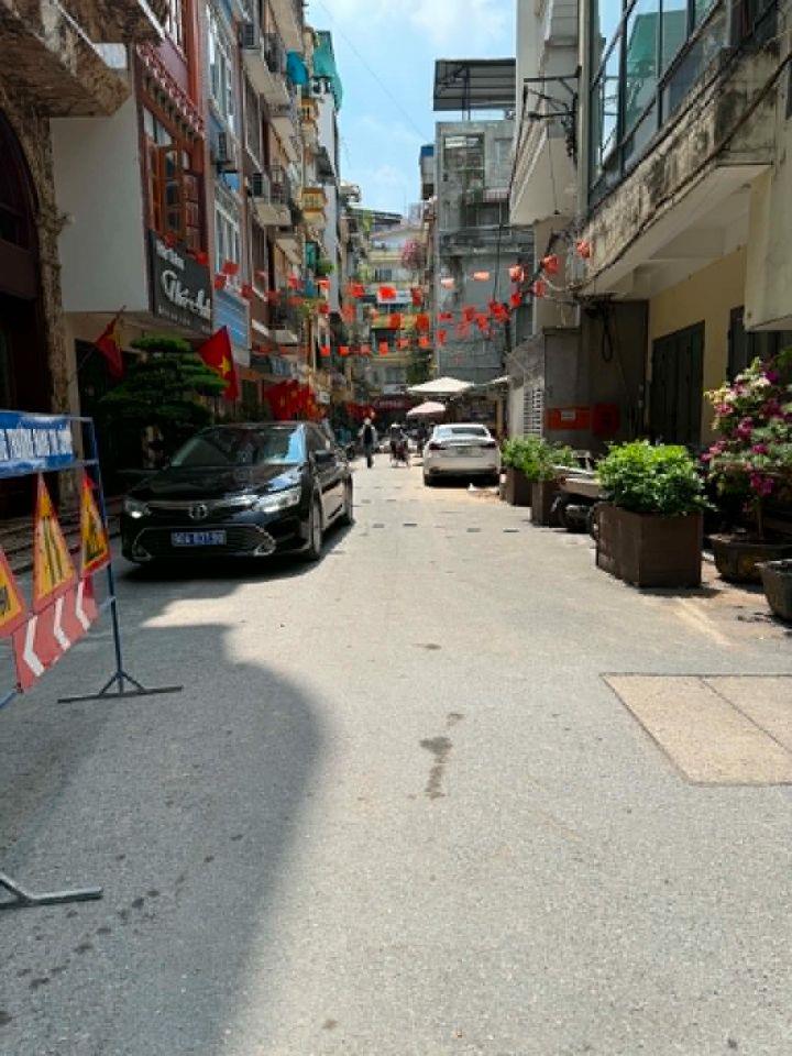 Bán Nhà P/Lô Ô Tô Tránh Điện Biên Phủ Ba Đình 31m2-4T-2 Thoáng 18 Tỷ Điện Biên Phủ. 