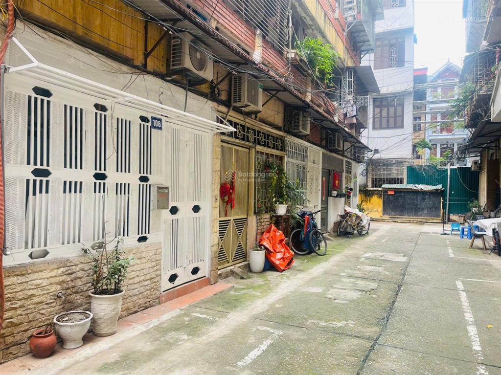 Cho thuê căn hộ tập thể tầng 1 liên đoàn địa chất  thủy văn ngõ 42 trần cung