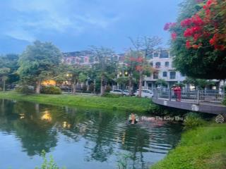 Lakeview city chính chủ kẹt tiền bán gấp nhà phố dt 6x16m 3 lầu hoàn thiện cơ bản giá chỉ 17,5 tỷ