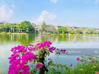 Siêu vip nhà phố mặt view hồ sinh thái đường 25m nhà thô dễ decor theo ý dt 5x20m 3 lầu giá 26 tỷ