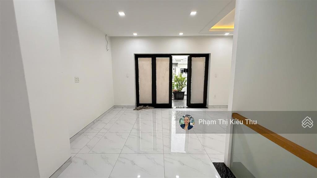 Giá thuê chỉ 35tr có ngay căn shophouse 5 tầng kđt lakeview city 5x20m nhà hoàn thiện cơ bản.