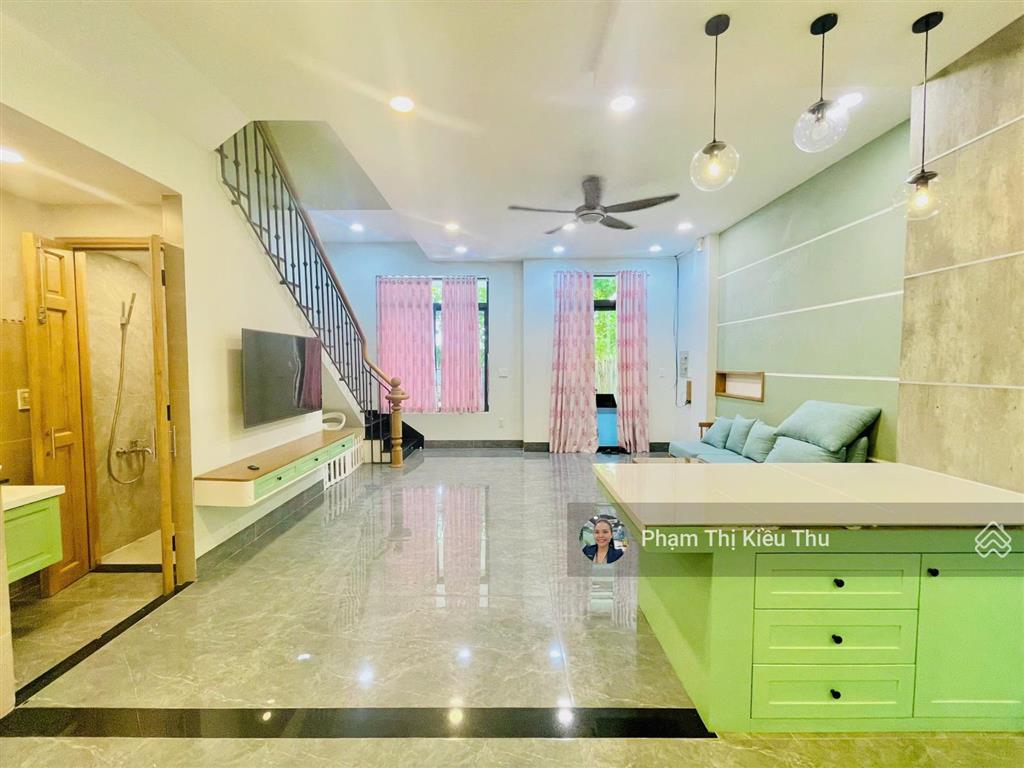 Lakeview city cho thuê nhà phố full nội thất đẹp dt 6x16m 5pn, giá thuê 32tr  0902 872 ***
