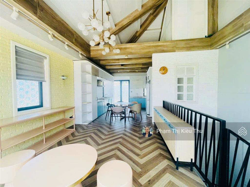 Biệt thự sân vườn view hồ lakeview city dt 176m cho thuê full nội thất đầy đủ bao phí quản lý,thuế