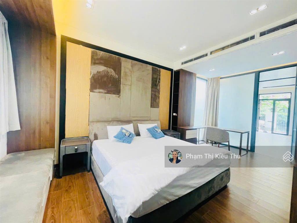 Biệt thự sân vườn view hồ lakeview city dt 176m cho thuê full nội thất đầy đủ bao phí quản lý,thuế