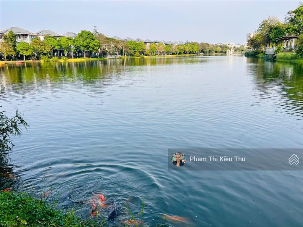 Chính chủ cần gửi bán gấp căn góc sân vườn lakeview city dt 7x20m 3lầu,tặng đầy đủ nội thất cao cấp