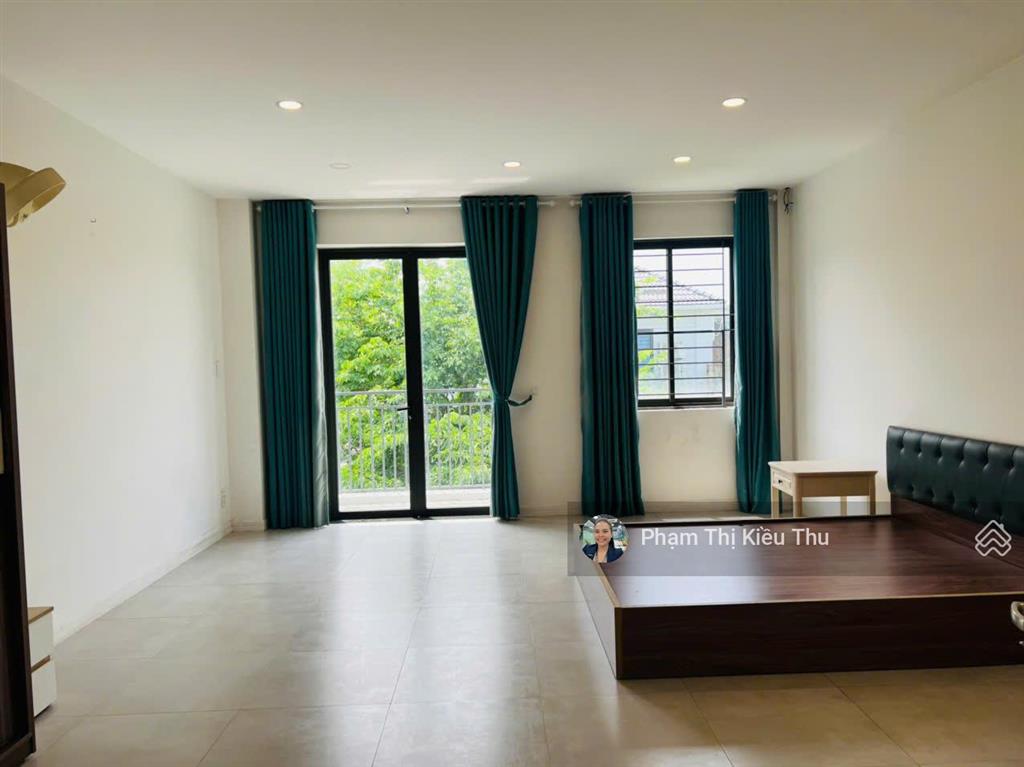 Cho thuê nhà phố lakeview city dt 5x20m 4 phòng ngủ nhà nội thất mới đẹp giá thuê chỉ 28 triệu