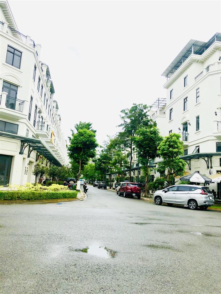 Cần cho thuê căn shophouse 5 tầng kđt lakeview city 5x20m nhà hoàn thiện cơ bản có thang máy
