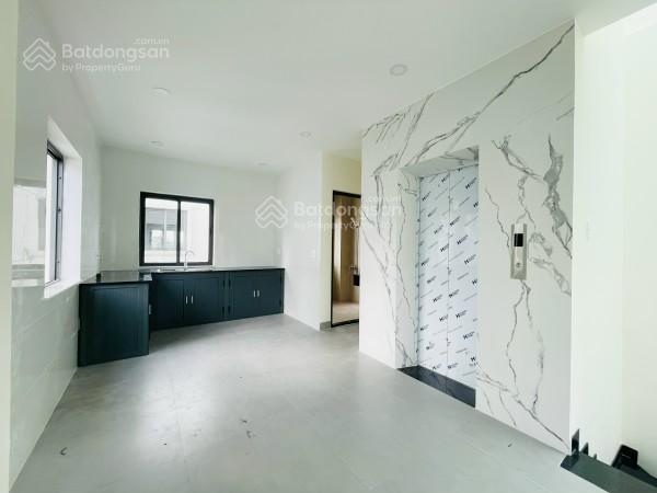 Cần cho thuê căn shophouse 5 tầng kđt lakeview city 5x20m nhà hoàn thiện cơ bản có thang máy