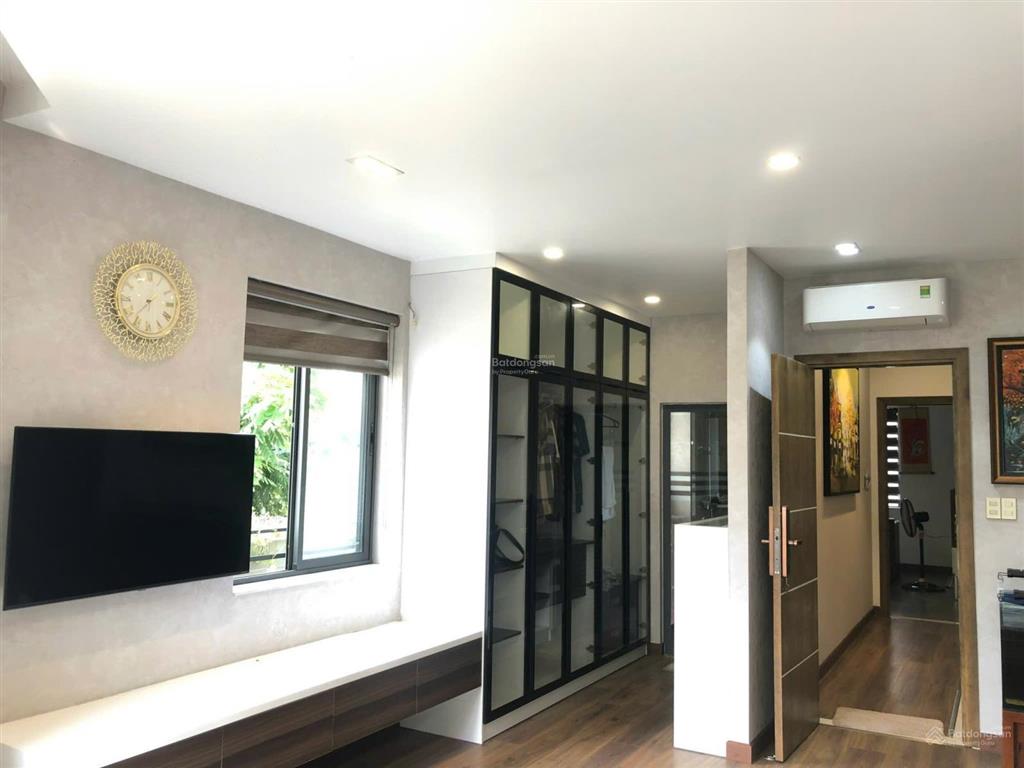 Lakeview city căn góc sân vườn full nội thất đầy đủ 5 phòng ngủ, giá thuê