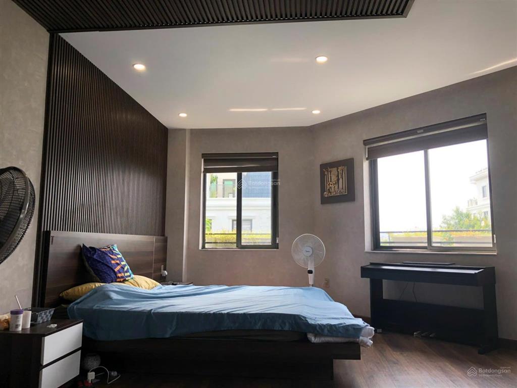 Lakeview city căn góc sân vườn full nội thất đầy đủ 5 phòng ngủ, giá thuê
