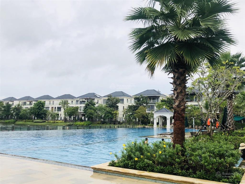 Gấp cần tiền bán nhanh căn nhà phố lakeview city dt 5x20m 3 lầu, giá bán 18,5 tỷ  ngay 0902 872 ***