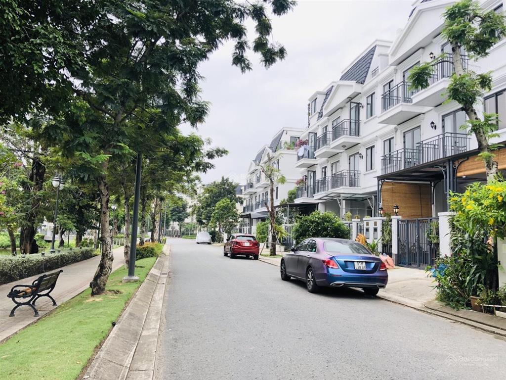 Kẹt tiền chính chủ cần bán gấp nhà phố lakeview city dt 5x20m giá cực hót 1 căn hiếm có giá 18,5 tỷ