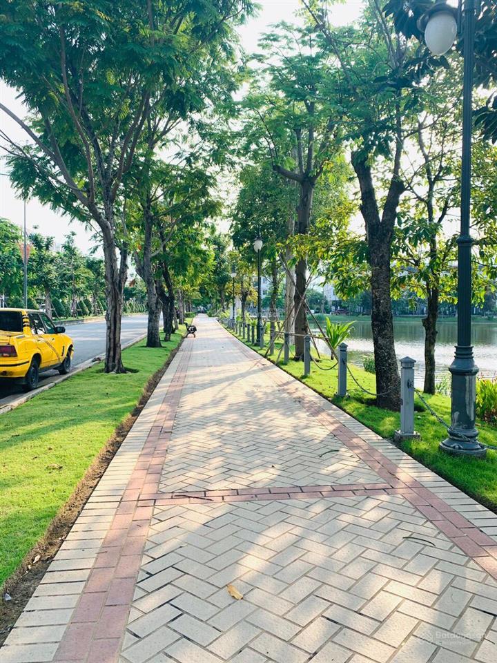 Chính chủ bán gấp căn góc sân vườn lakeview city dt 7x20m 3 lầu full nội thất cao cấp giá bán 23 tỷ