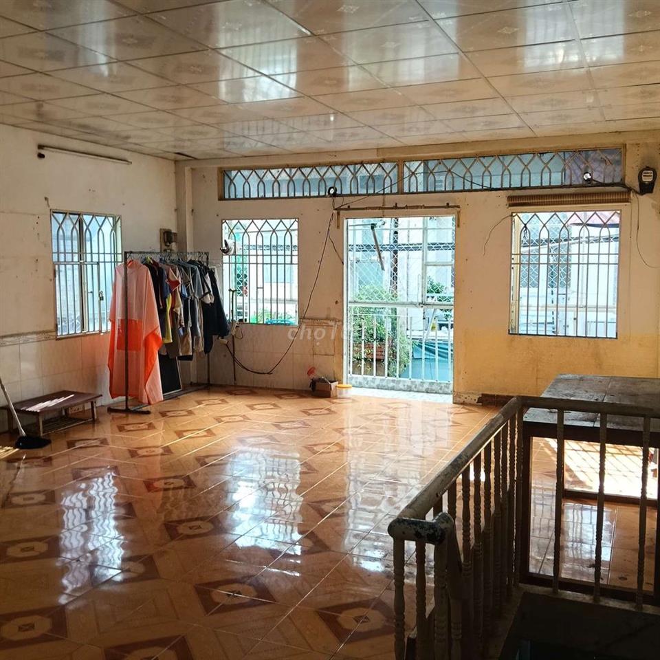 Cho thuê nguyên căn tầng 1