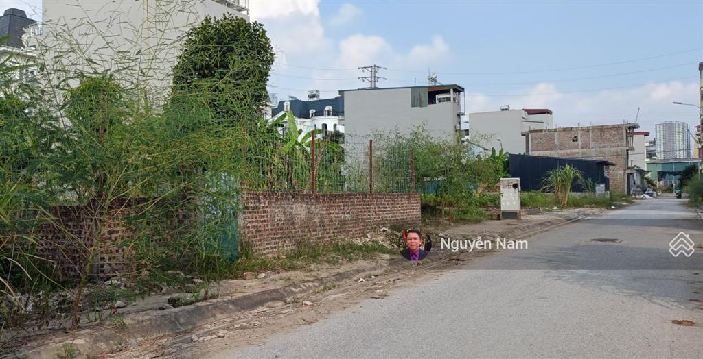 Bán gấp đất dv trạm trôi 93m2 mt5.2m chỉ 12tỷ  vỉa hè 2 ô tô tránh