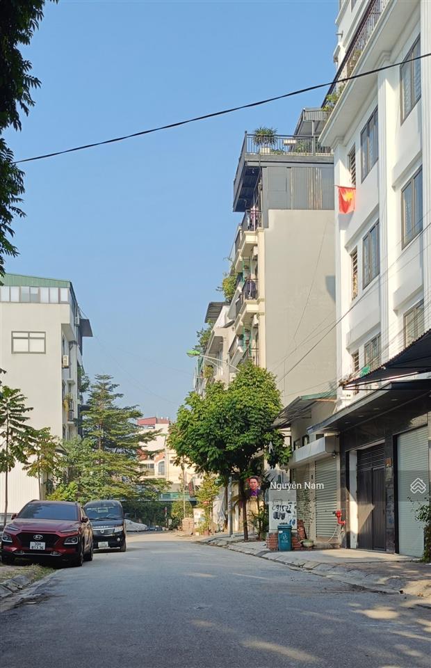 Đất đẹp văn tiến dũng 109,6m2  mt 5.7m, vỉa hè, ôtô tránh nhau, kd, 22,86tỷ