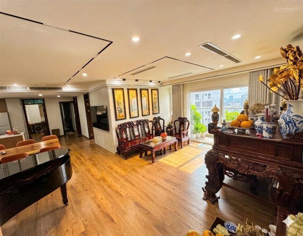Chung cư golden palace mễ trì 141m2  3 ngủ tặng nt tiền tỷ, giá 12,86 tỷ