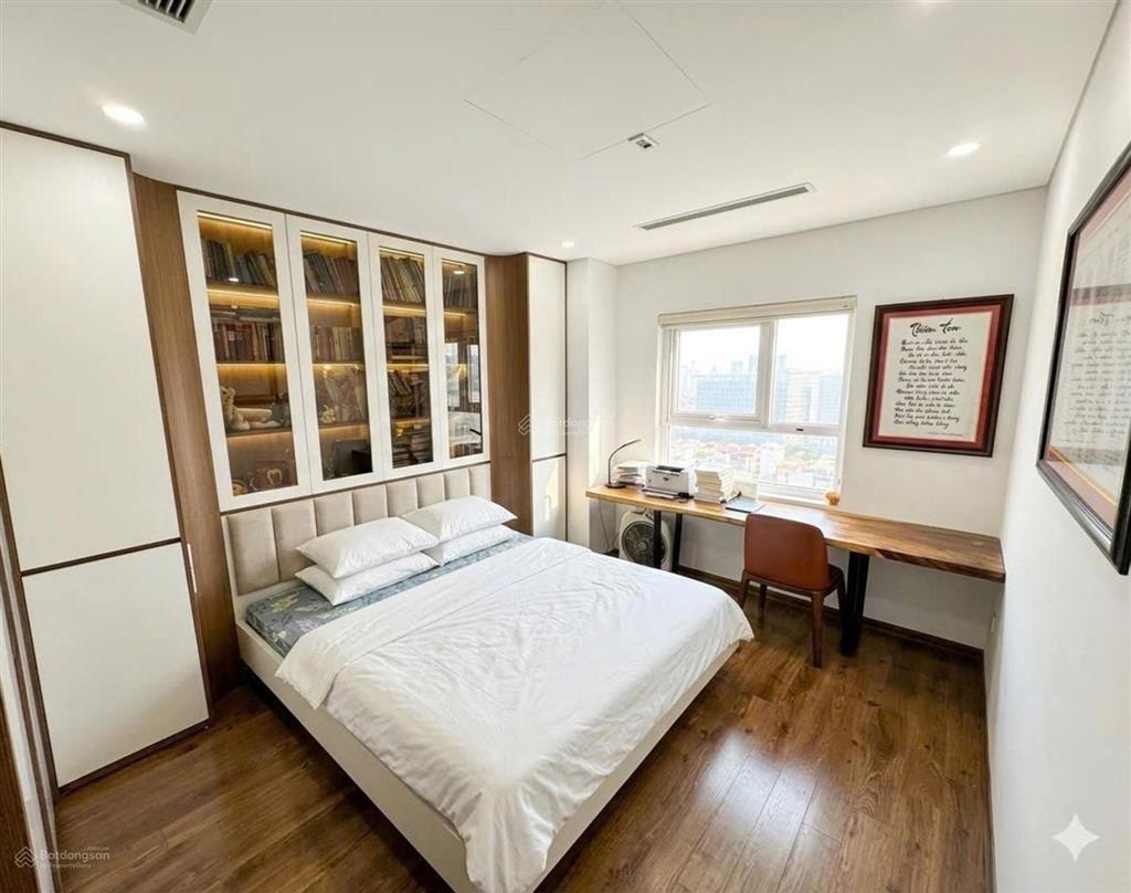 Chung cư golden palace mễ trì 141m2  3 ngủ tặng nt tiền tỷ, giá 12,86 tỷ