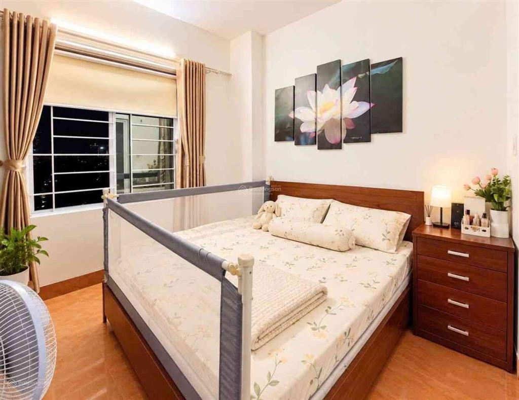 Chỉ 5,48 tỷ căn góc 92m2  3 ngủ, view pháo hoa mỹ đình, nội thất đẹp