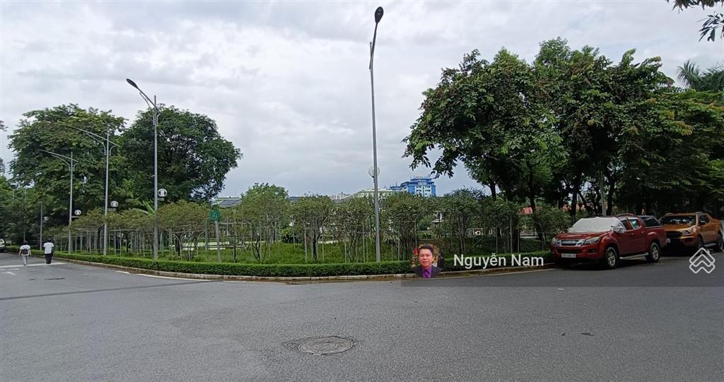 Bán liền kề 85m2, 15,68 tỷ  khu đt xuân phương, vỉa hè kd ô tô tránh