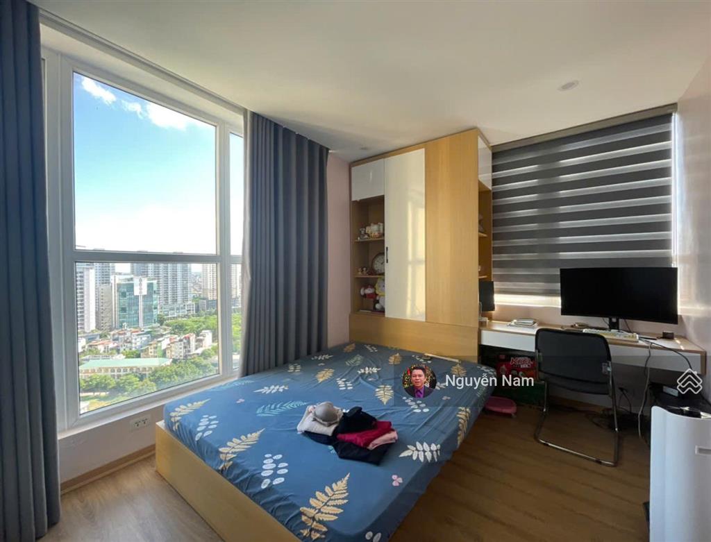 Căn góc 98m2  3 ngủ, nội thất đẹp ở ngay khuất duy tiến chỉ 7.28 tỷ