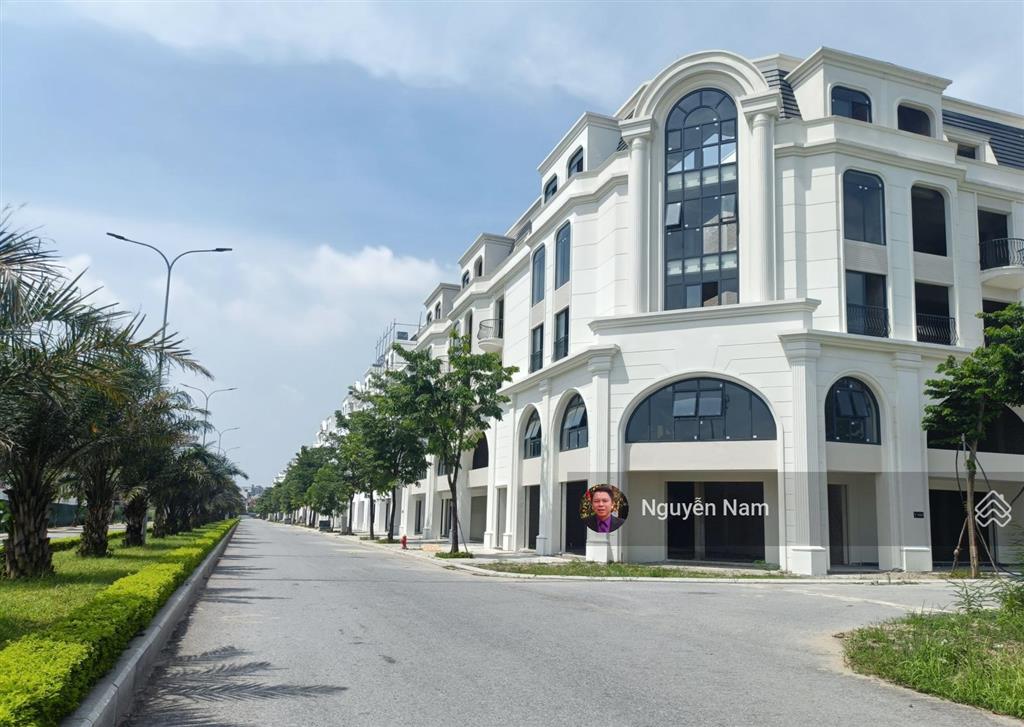Hinode pk ý 135m2  5 tầng, mt7m, mặt phố thịnh vượng, giá 28,5 tỷ.
