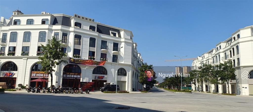 Hinode pk ý 135m2  5 tầng, mt7m, mặt phố thịnh vượng, giá 28,5 tỷ.