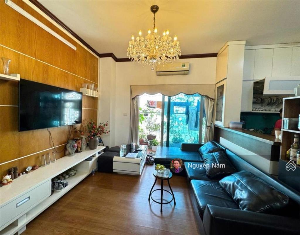 Chỉ 6.3 tỷ  căn hộ 108.6m2  3 ngủ mặt phố nguyễn cơ thạch, bc đông nam