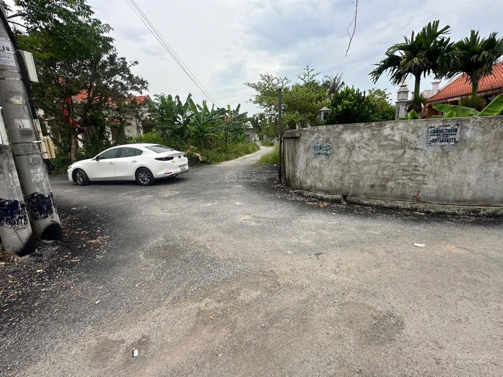 Cần bán 220m2 mặt tiền 10m, ngõ 4m